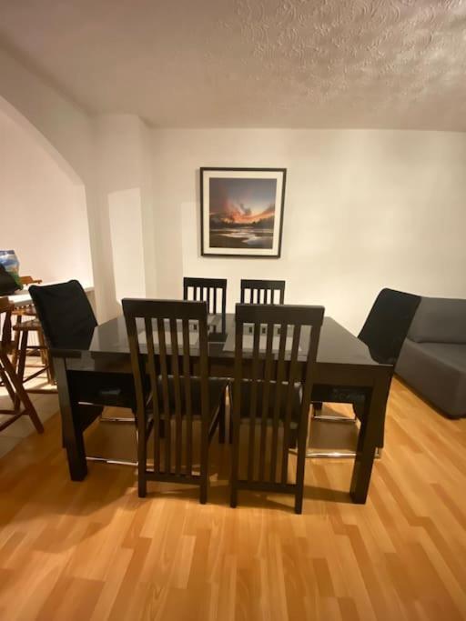 3 Bedroom Home-Инверкитинг Экстерьер фото